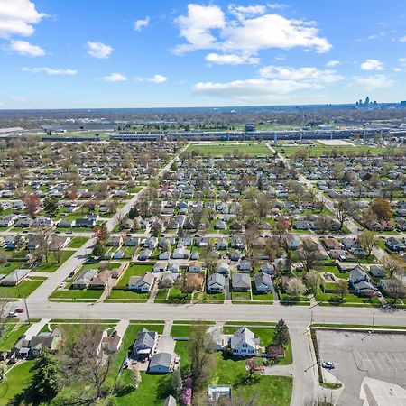 Entire 3-Story House In Speedway, Pets Ok Villa Indianapolis Exterior photo